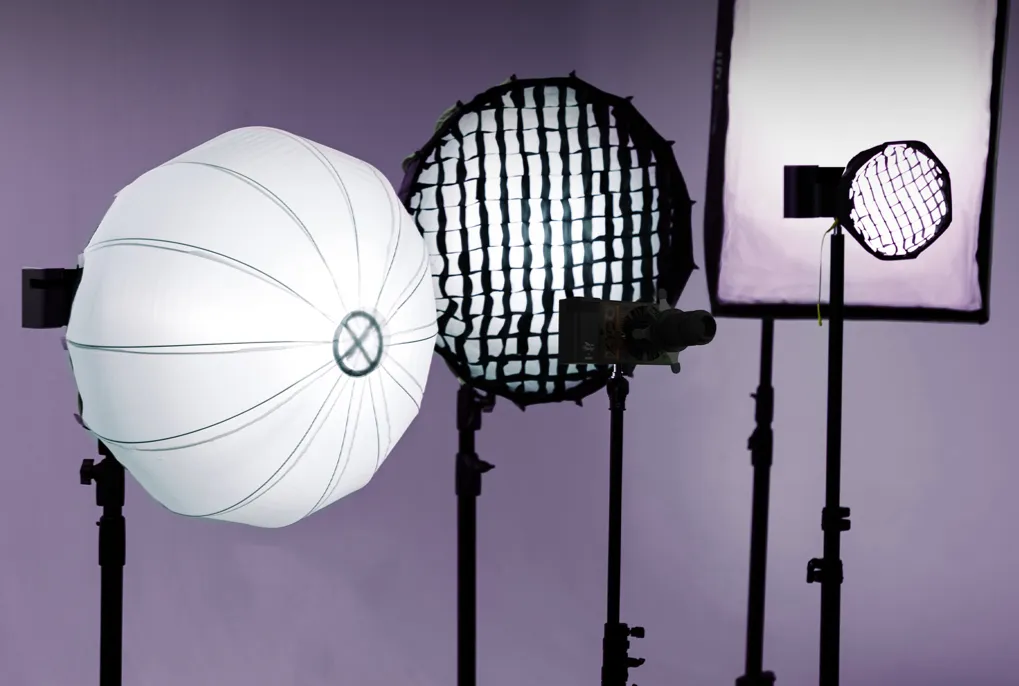 ZHIYUN%20MOLUS%20X100%20RGB%20 %205